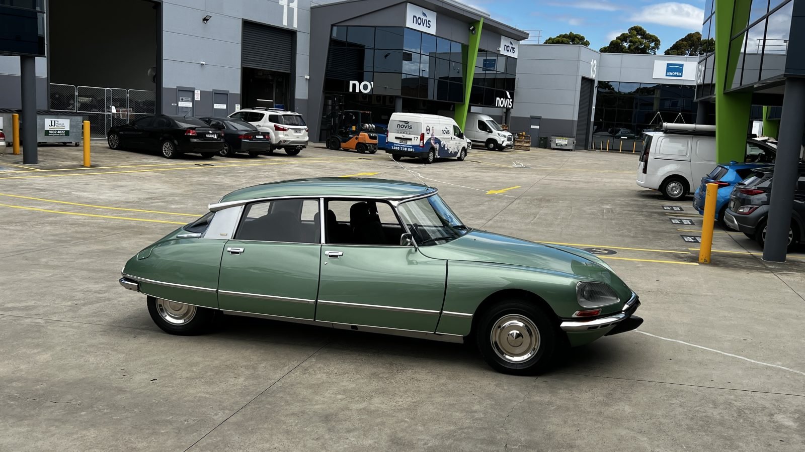 1974 DS23, Kelburn, New Zealand — Citroën Registry #1043